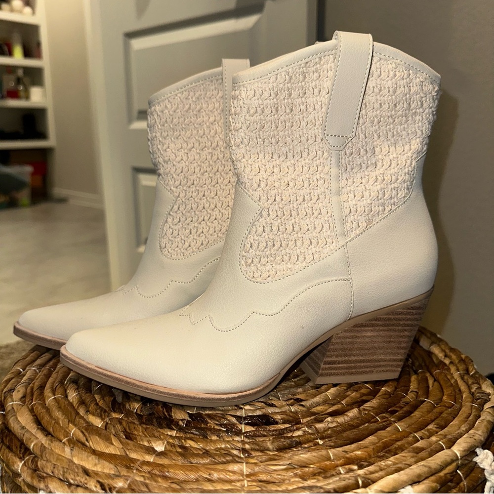 Dolce Vita Western Boots